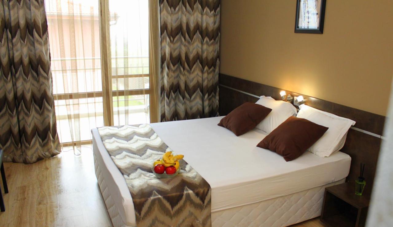 Sea & Hill Guest Houses Хотелски Тип Lozenec Kültér fotó