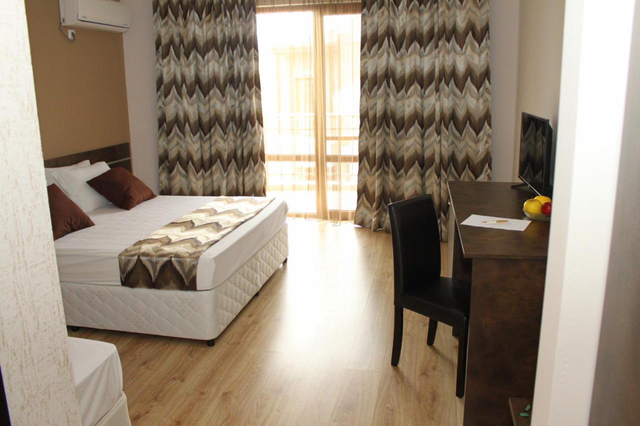 Sea & Hill Guest Houses Хотелски Тип Lozenec Kültér fotó