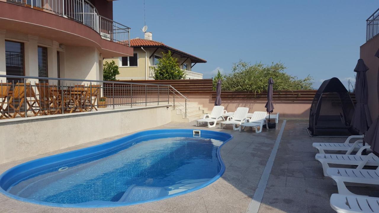 Sea & Hill Guest Houses Хотелски Тип Lozenec Kültér fotó